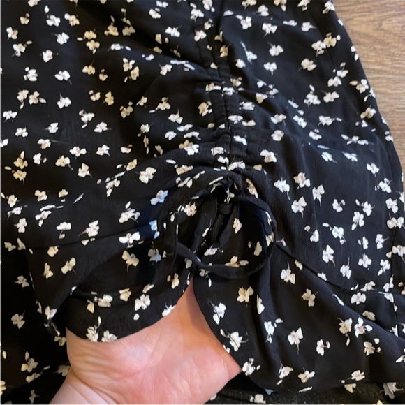 Garage Black & White Floral Mini Skirt Set with Ruffle Hem & Adjustable Ruching - Picture 6 of 16